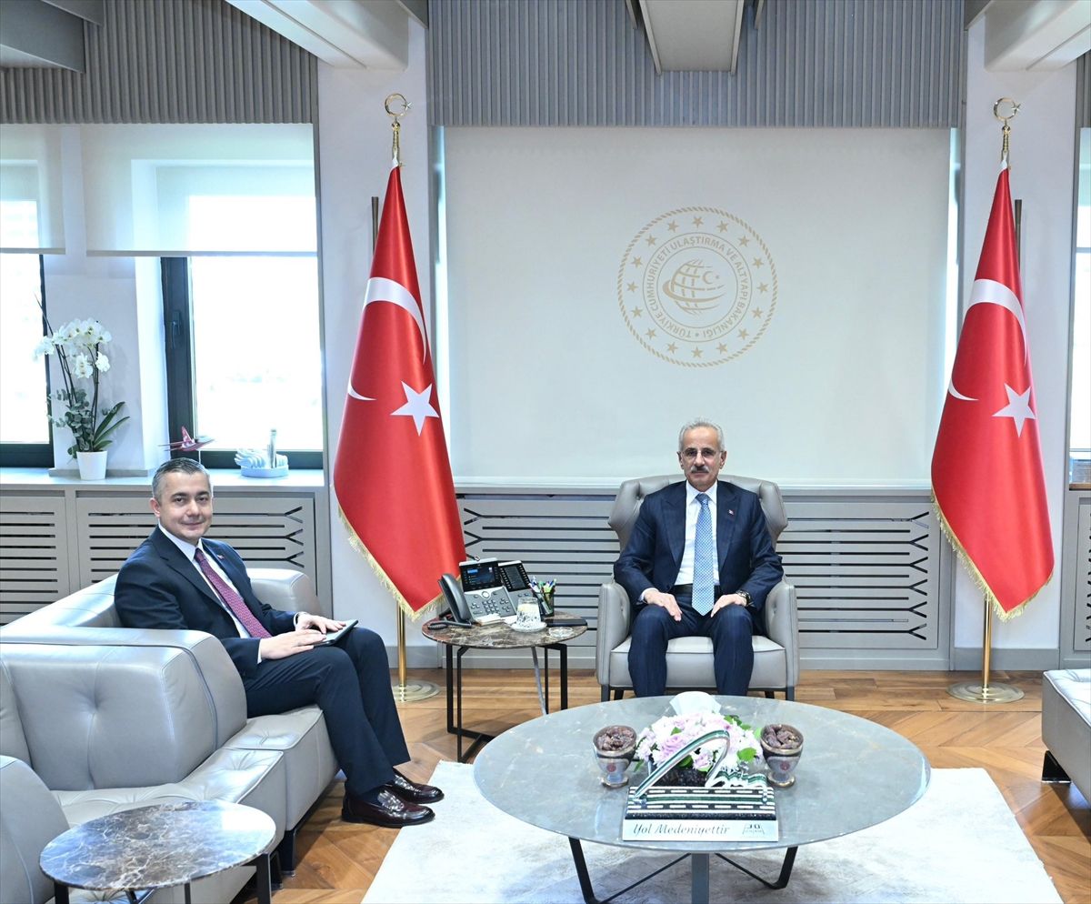 Esenyurt Belediye Başkan Vekili Aksoy, Bakan Uraloğlu'yla görüştü