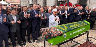 Eski AK Parti MKYK Üyesi Emine Çift Son Yolculuğuna Uğurlandı