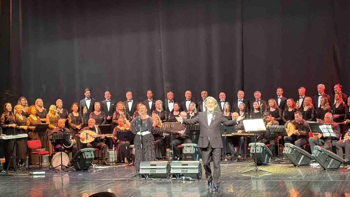 Eskişehir'de Türk Sanat Müziği konseri coşkusu