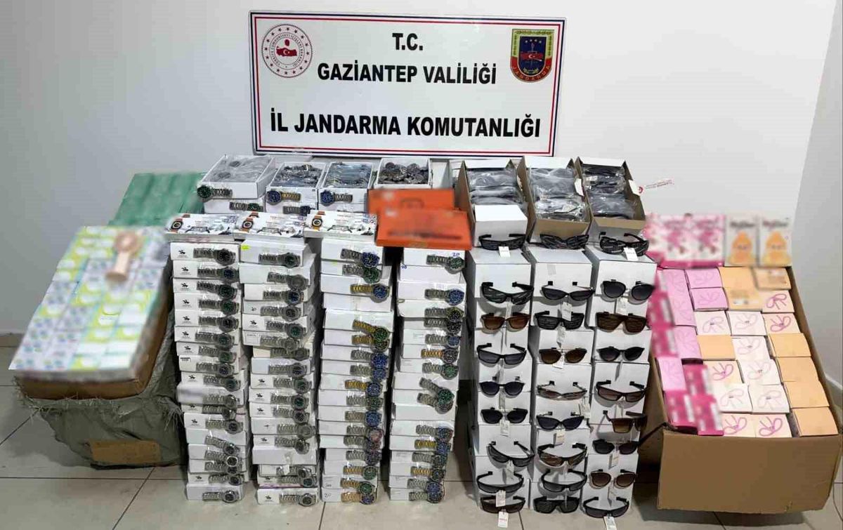 Gaziantep'te büyük kaçakçılık operasyonu: 4.5 milyon TL değerinde malzeme ele geçirildi