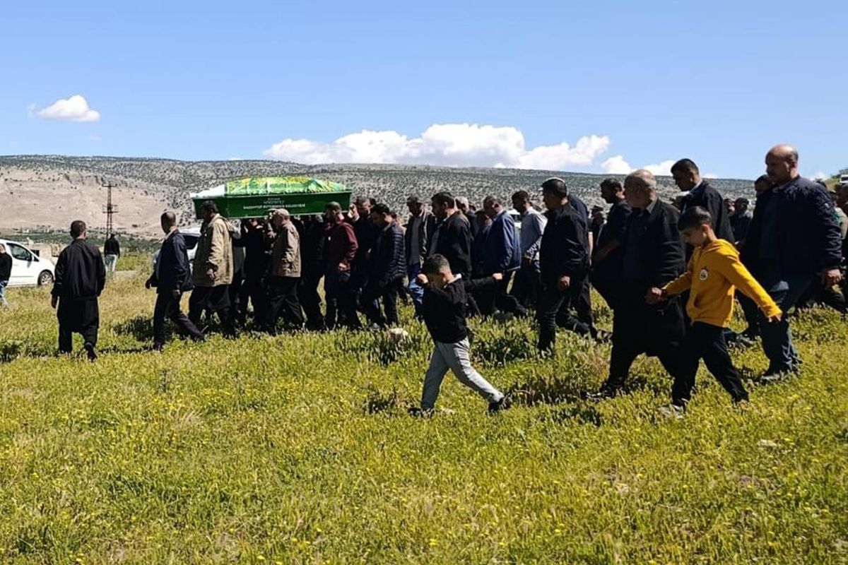 Gaziantep'te acı olay: Geri manevra yaparken 1,5 yaşındaki torununu ezdi