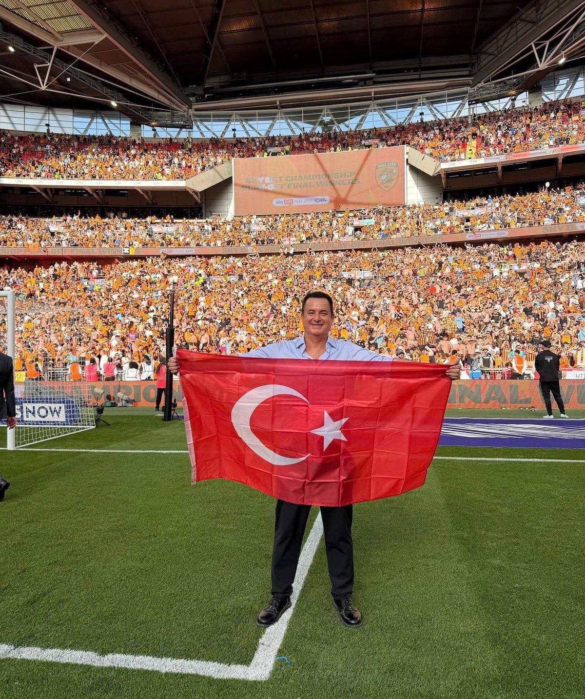İngiltere'de tarih yazan Türk başkan!