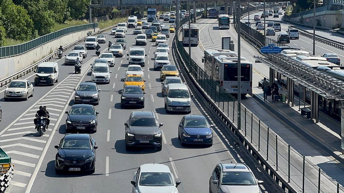 Bayram Tatilinde İstanbul Trafiği Rahatladı