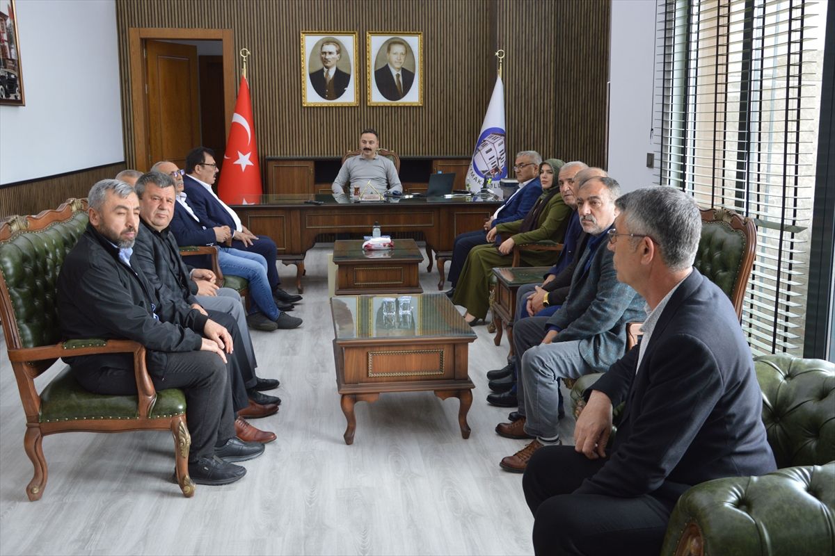 SAMKON Genel Başkanı Aşcı, selden zarar gören Havza'yı ziyaret etti