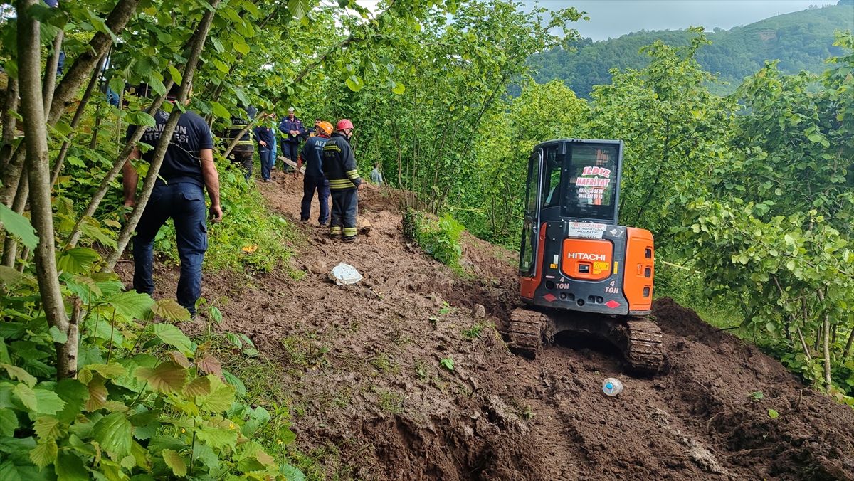 Samsun'da göçük altında kalan kişi hayatını kaybetti