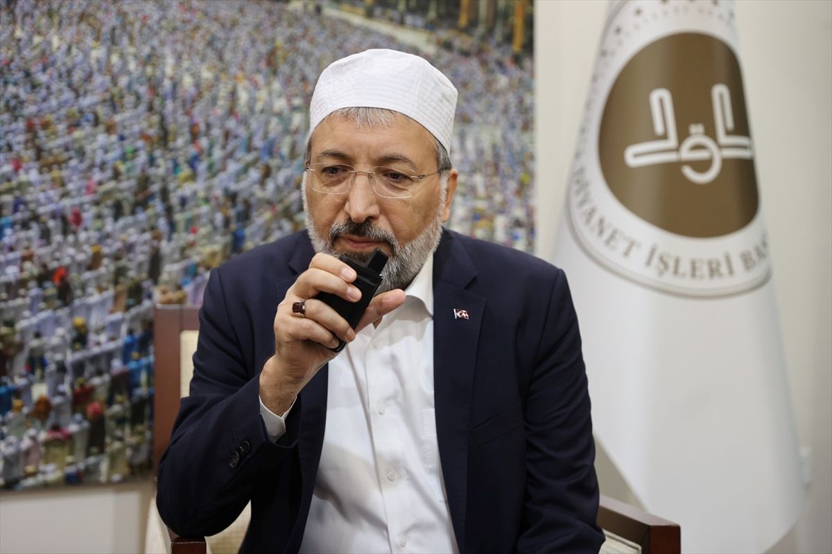 Türk hacı adaylarının Arafat'a intikali başladı