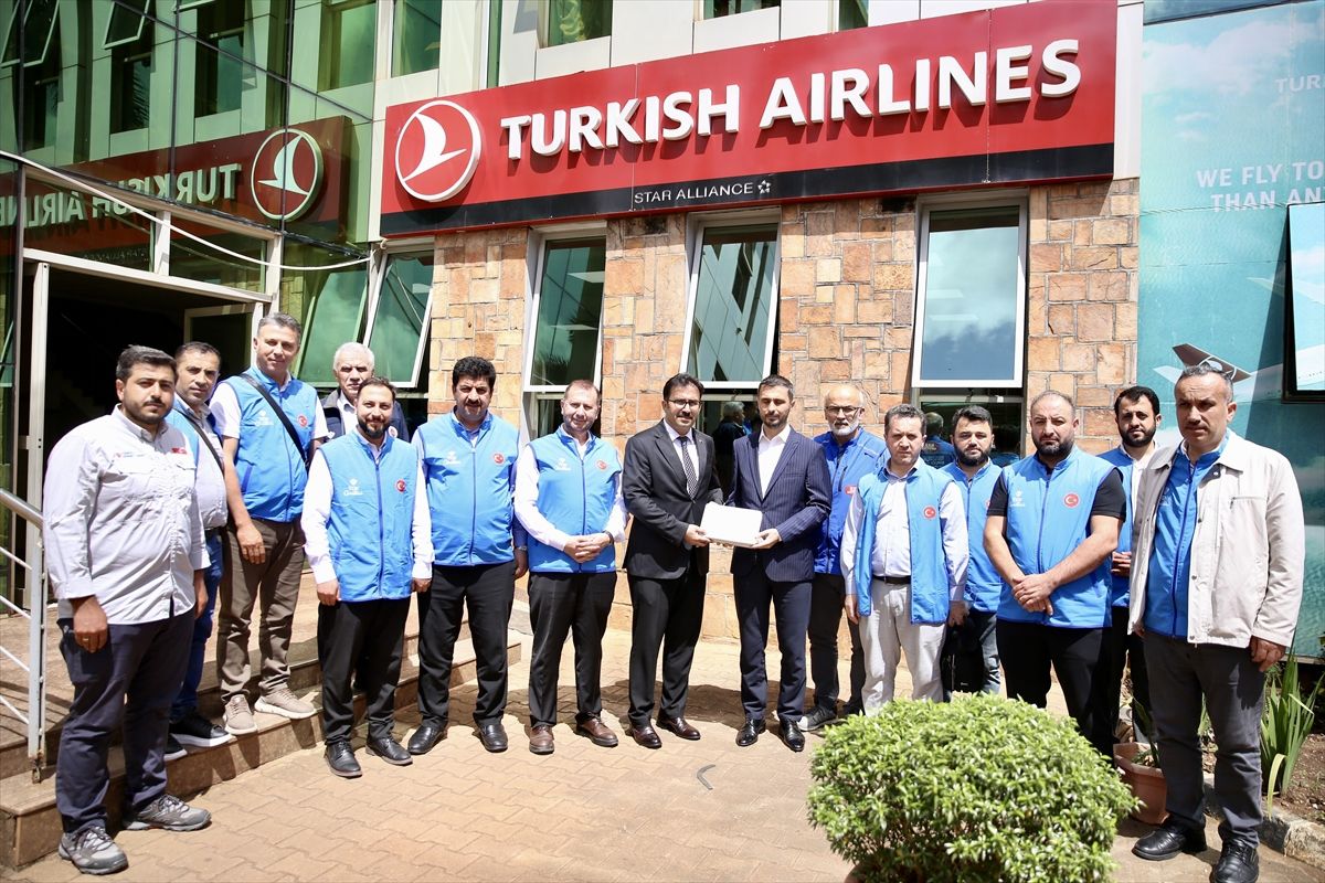 Türkiye Diyanet Vakfı heyeti Uganda'nın başkenti Kampala'da ziyaretlerde bulundu