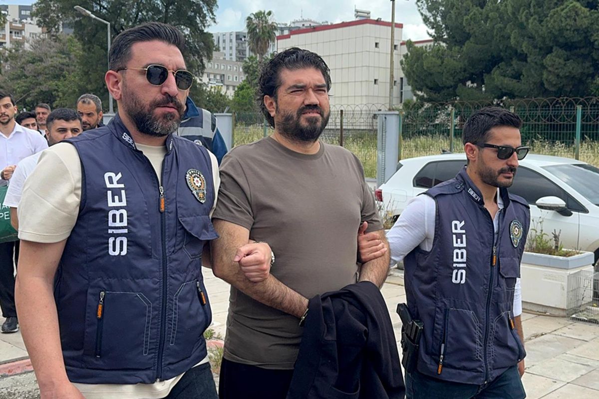 Rasim Ozan Kütahyalı'nın tutuklandığı operasyonda '5 lira' detayı