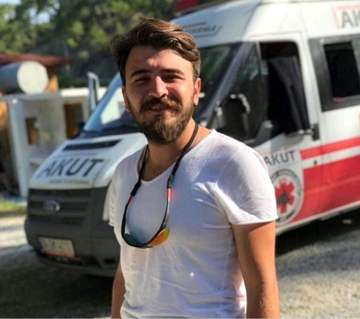 Abi kardeş 4 yıl sonra benzer kazada hayatını kaybetti...