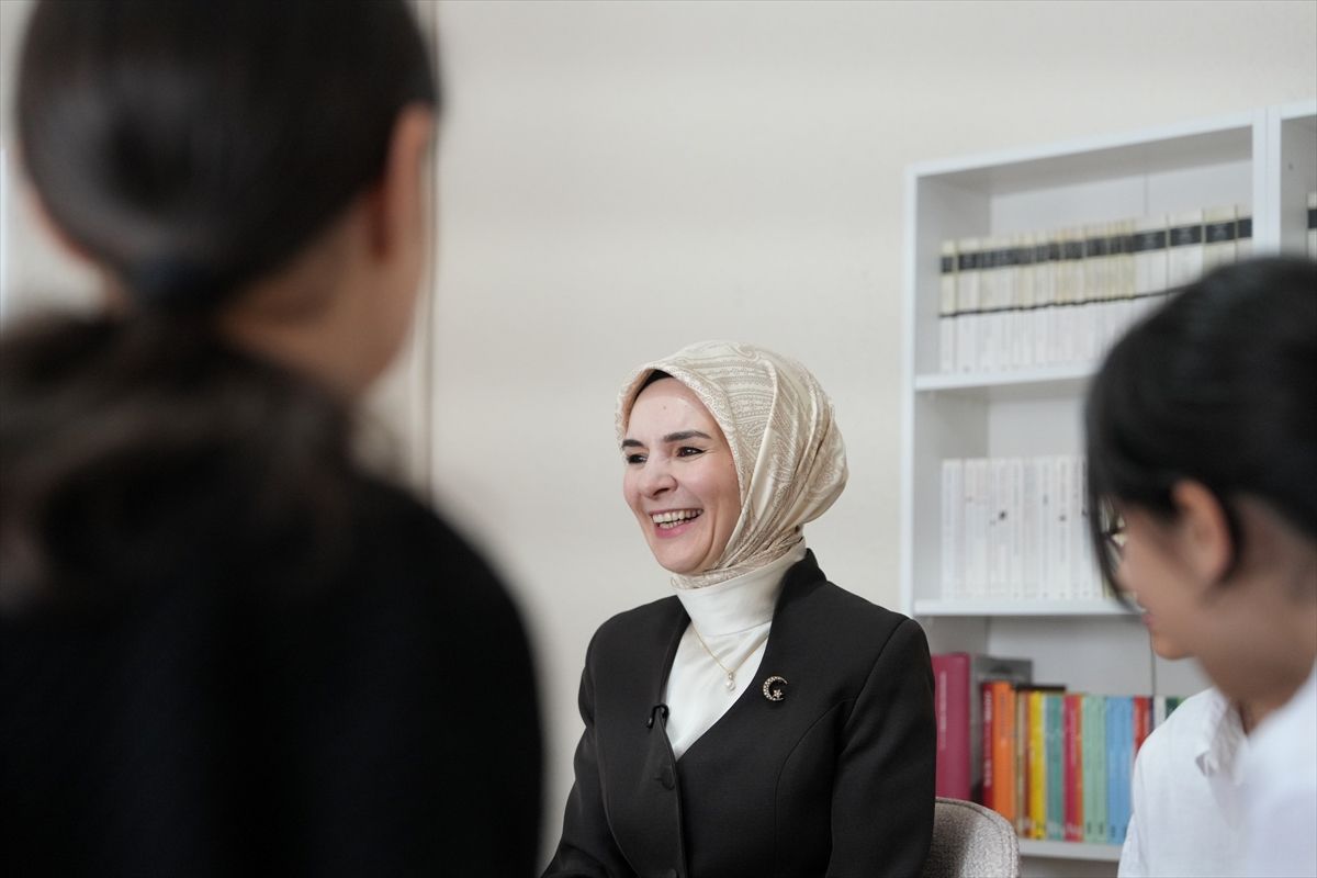 Bakan Göktaş'tan bayram ziyaretleri