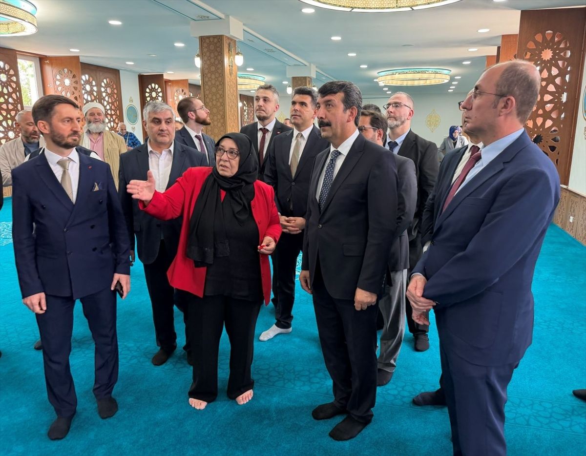 Almanya'da DİTİB'e bağlı 864'üncü cami törenle hizmete açıldı