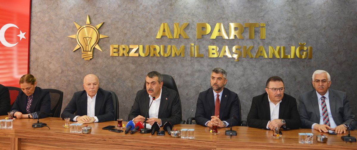 Bakan Tekin: Bu olayın hiçbir yerinde AK Parti'li ya da Cumhur İttifakı'na mensup siyasi aktör yok