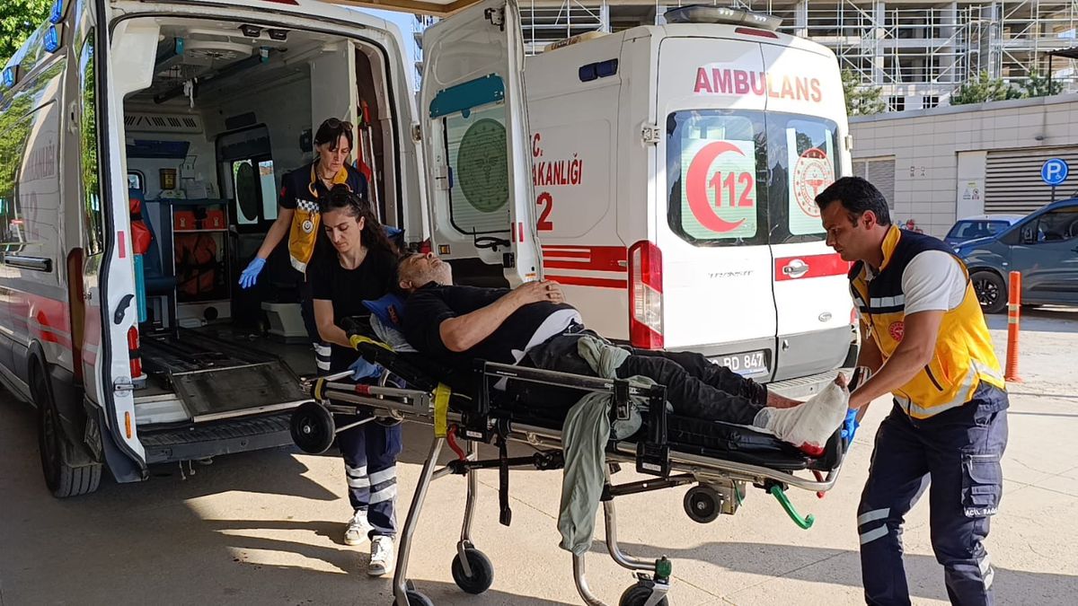 Bursa'da Palet Fabrikasında İşçi Yaralandı