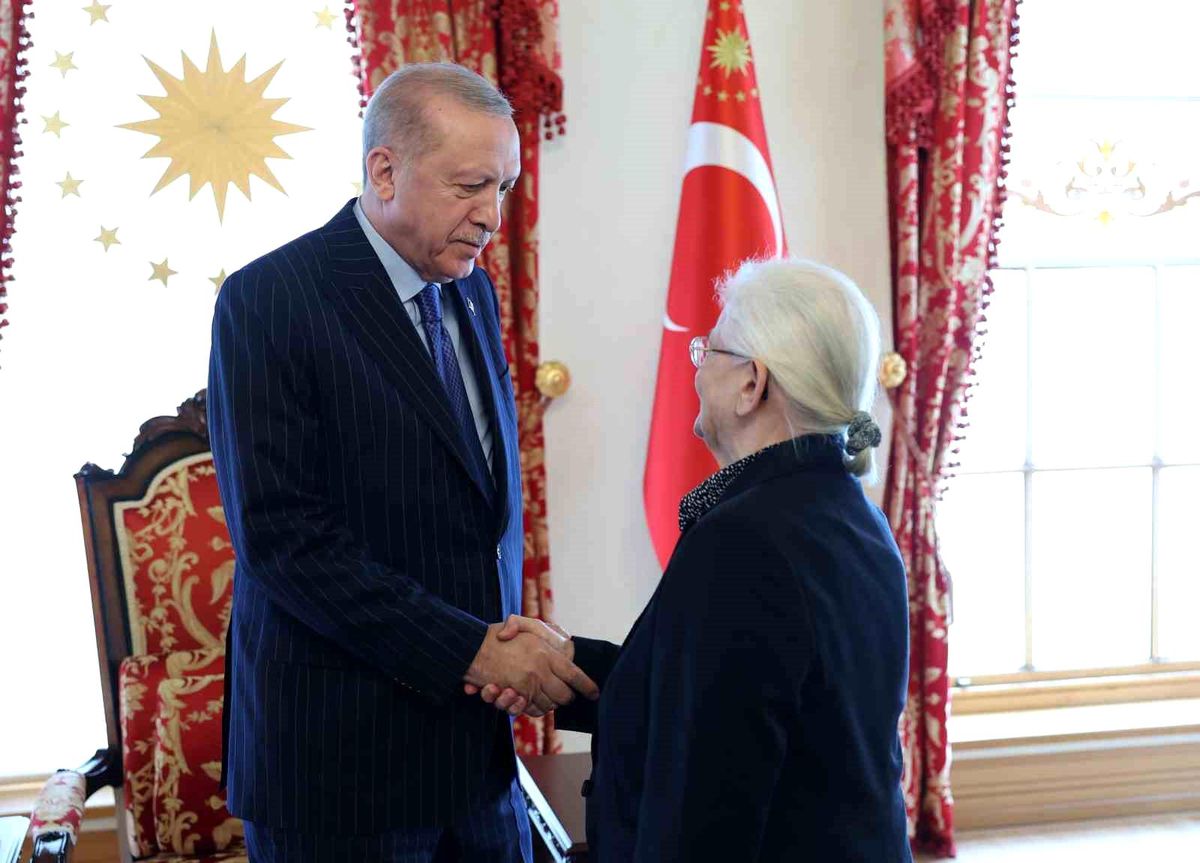 Erdoğan, Menderes ve dava arkadaşlarının ailelerini kabul etti
