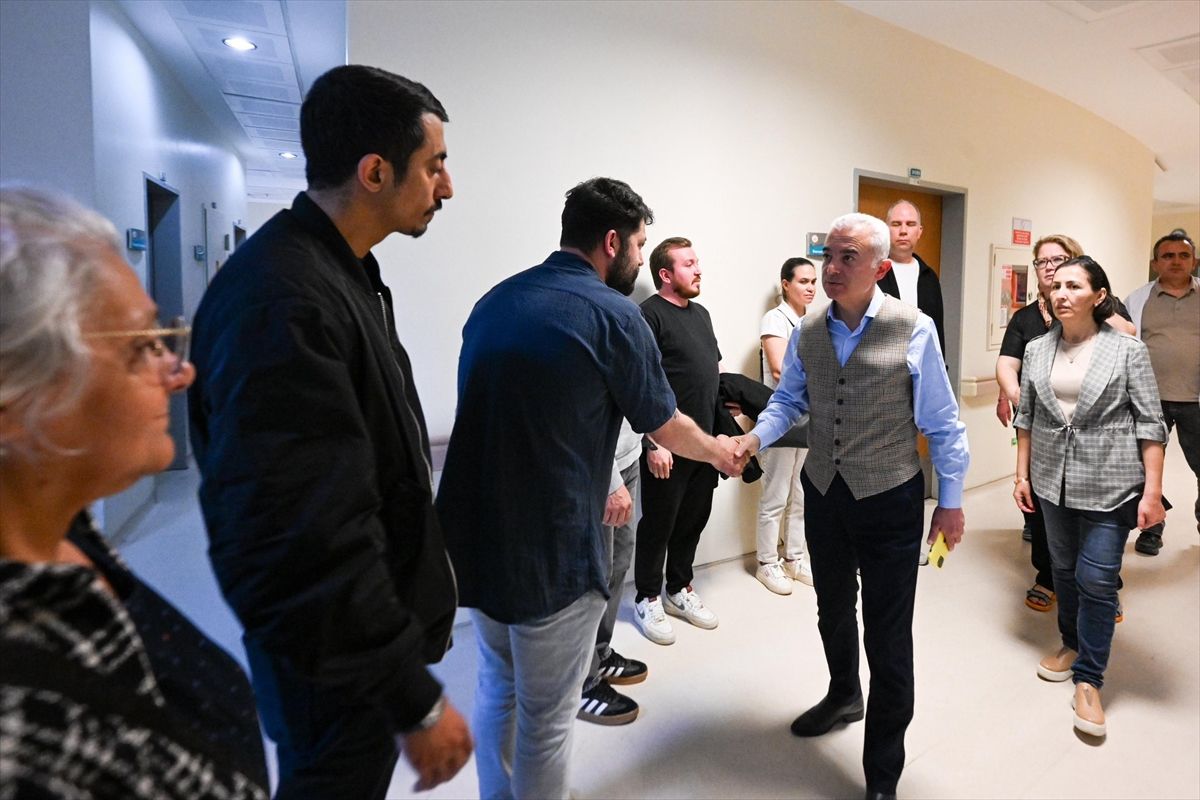 Kırklareli Valisi Turan, hasta ziyaretlerinde bulundu
