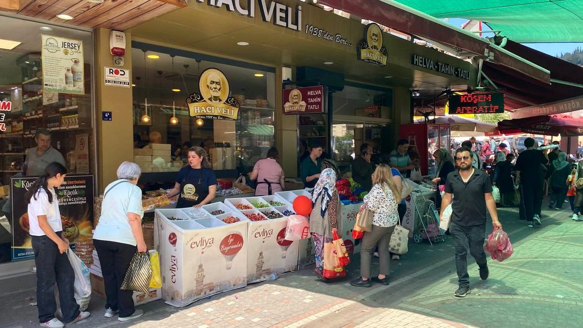 Kurban Bayramı arifesinde Aydın'da çarşı pazar canlandı