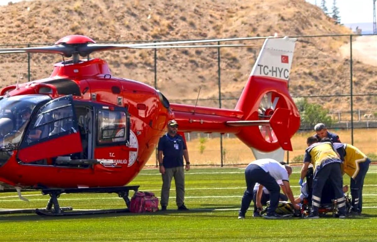 Malatya'da ambulans helikopter 82 yaşındaki hasta için havalandı
