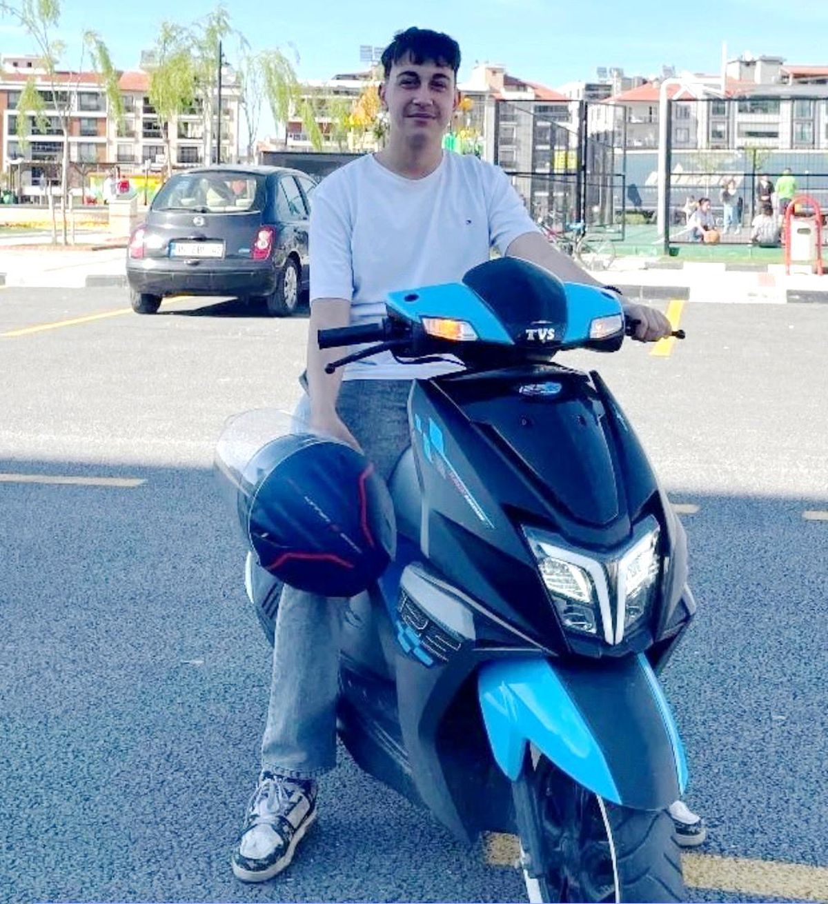 Manisa'da ortaokul öğrencisi motosiklet kazası kurbanı
