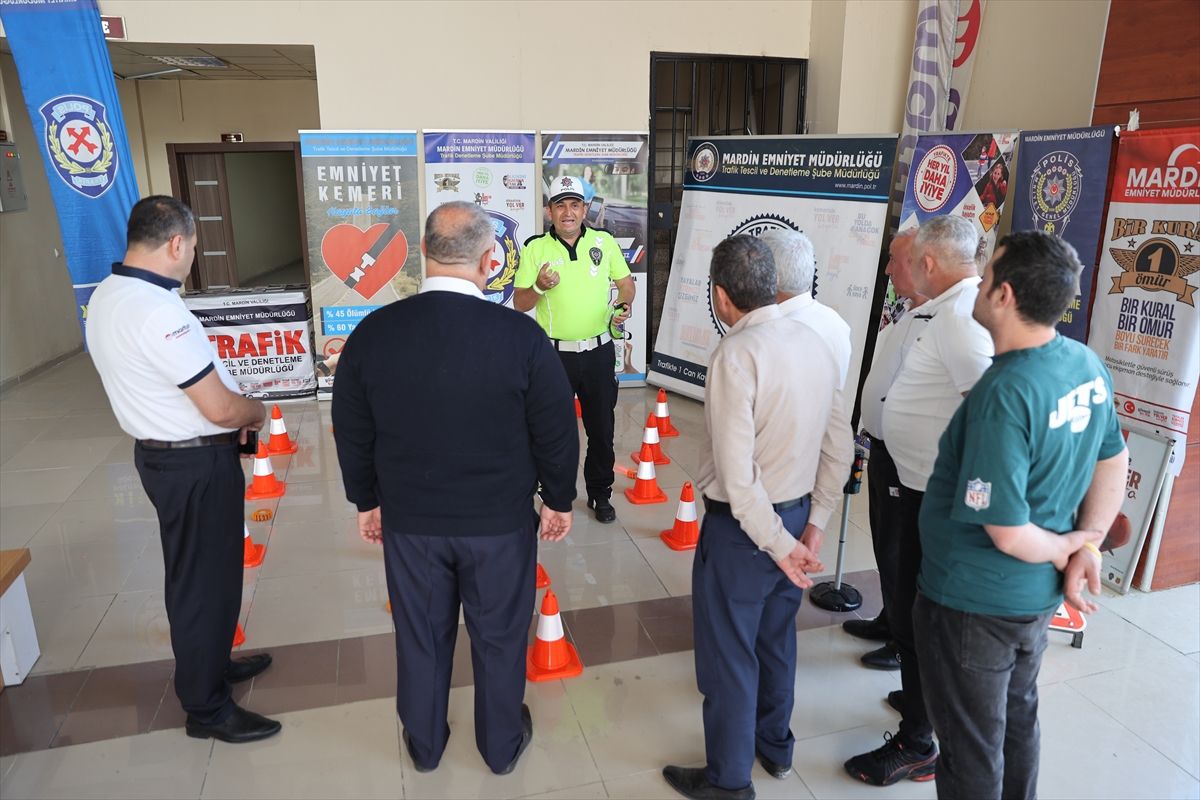 Mardin'de bayram öncesi trafik uygulaması yapıldı