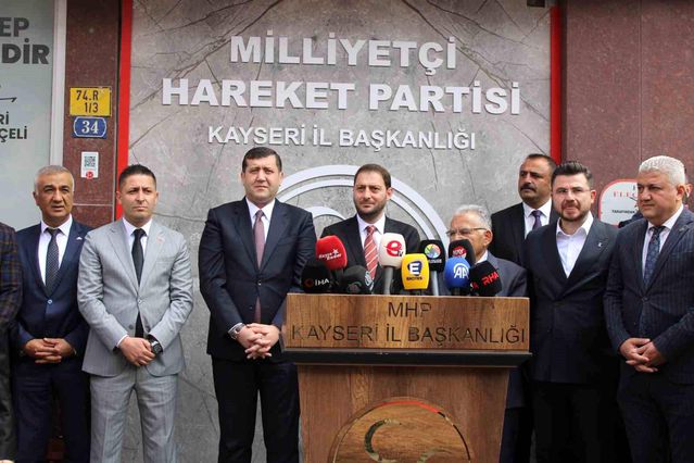 MHP Kayseri'de bayramlaşma programı düzenlendi