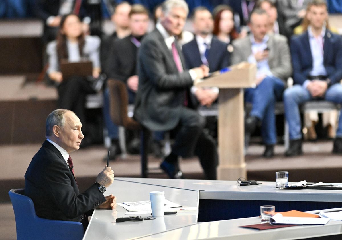Putin, Rus Ordusuna Yurtdışındaki Rus Vatandaşlarını Koruma Yetkisi Veren Yasayı Onayladı