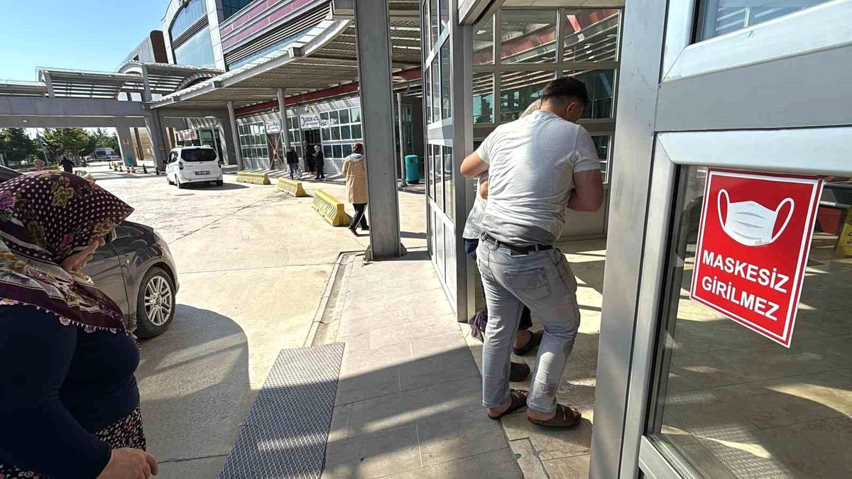 Afyonkarahisar'da 40'a yakın acemi kasap hastanelik oldu