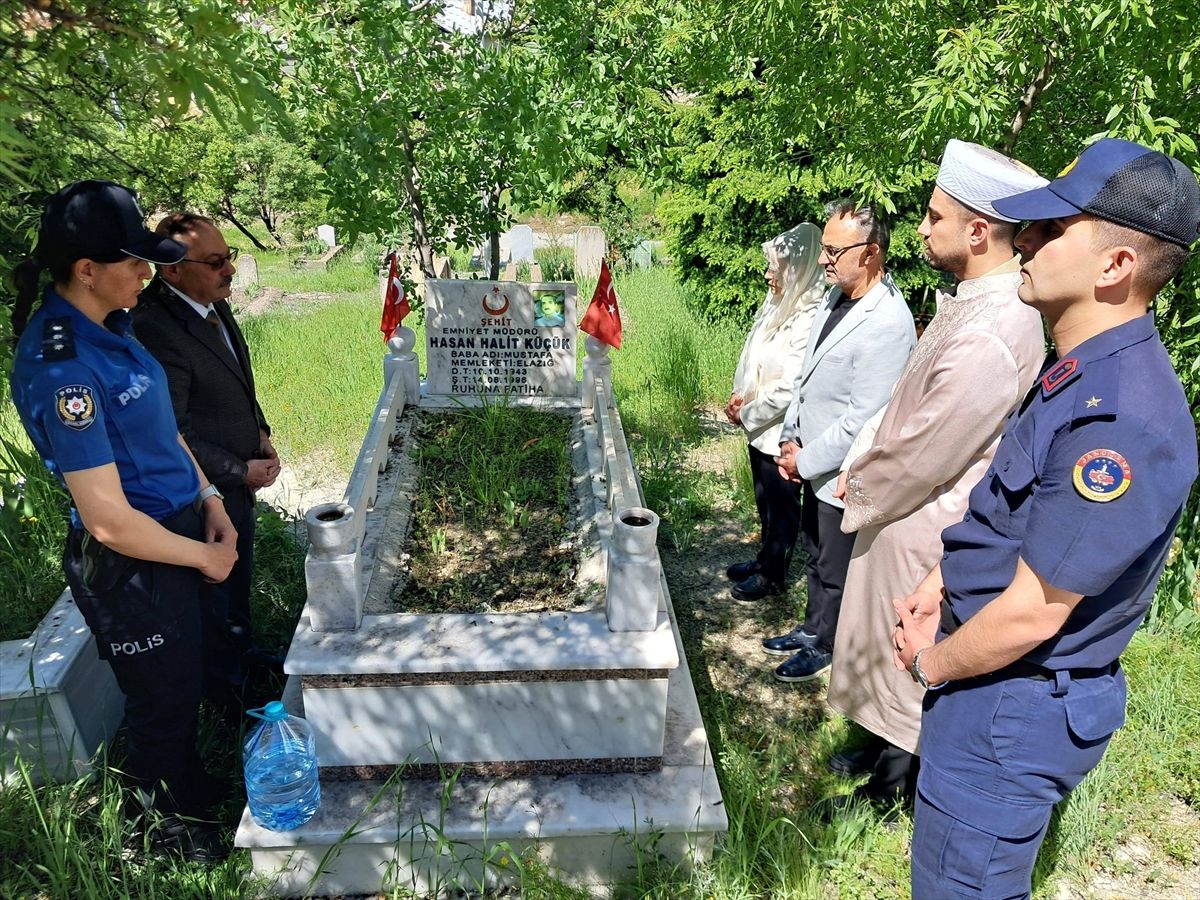 Ağın'da şehit kabirleri bayramda ziyaret edildi