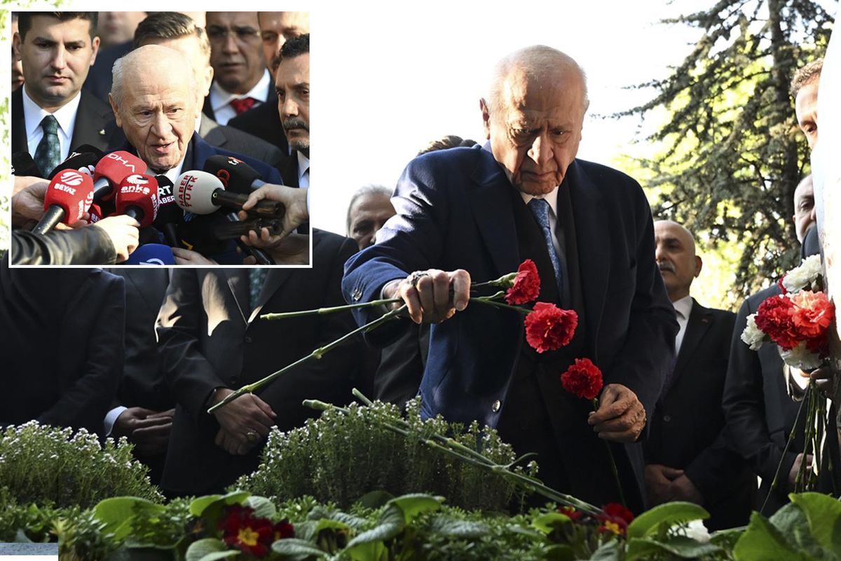 Bahçeli, Türkeş'in mezarını ziyaret etti! 'Bayram mesajı' yanıtı dikkat çekti