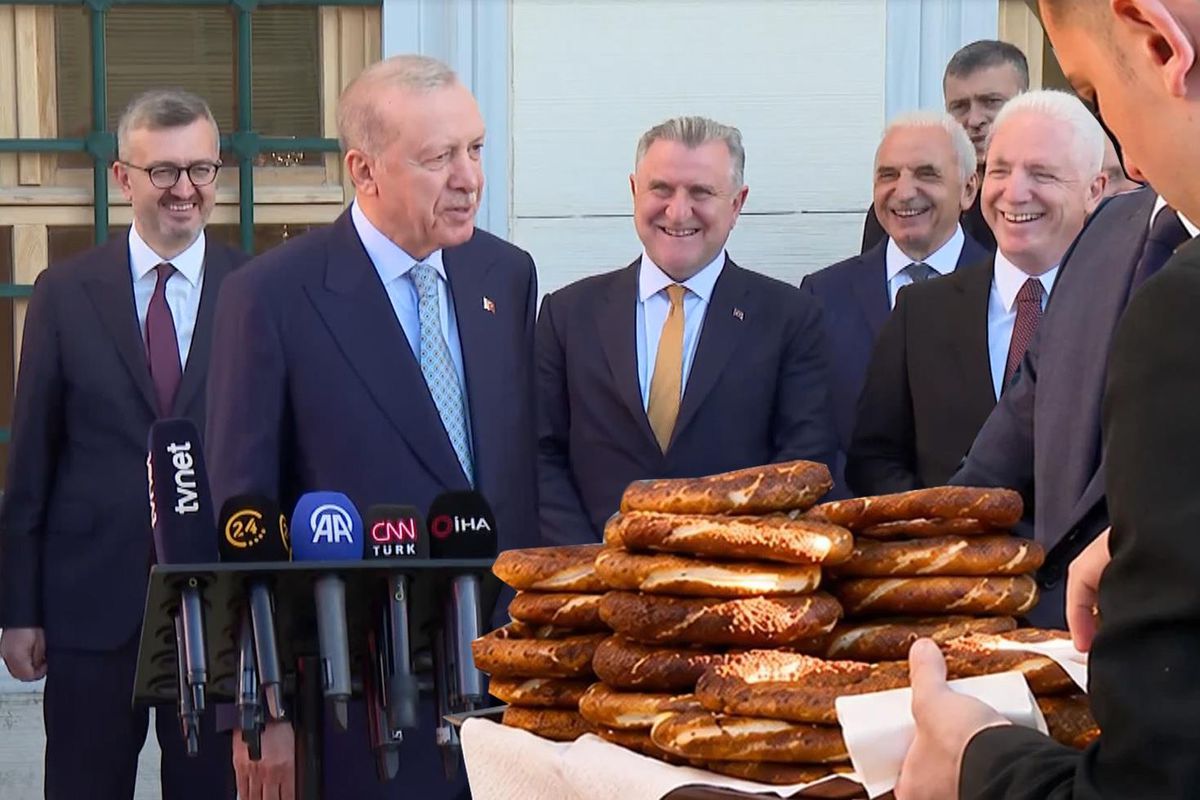 Bayram sabahı gülümseten 'Rize simidi' muhabbeti! Erdoğan'ın yanıtı bomba
