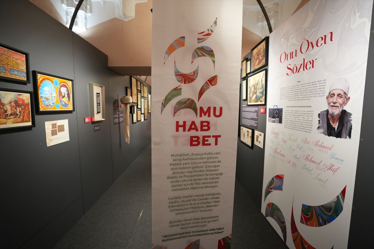 'Bereket Dairesi' sergisi manevi mirasın yansımalarını izleyicilere sunuyor