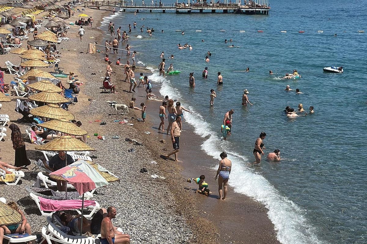 Bodrum sahillerinde bayram yoğunluğu