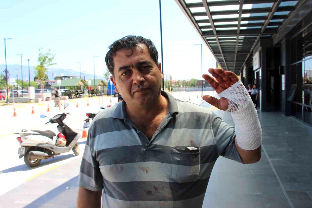 'Bu işin Vakko'su benim' diyen kasap kendini kesti