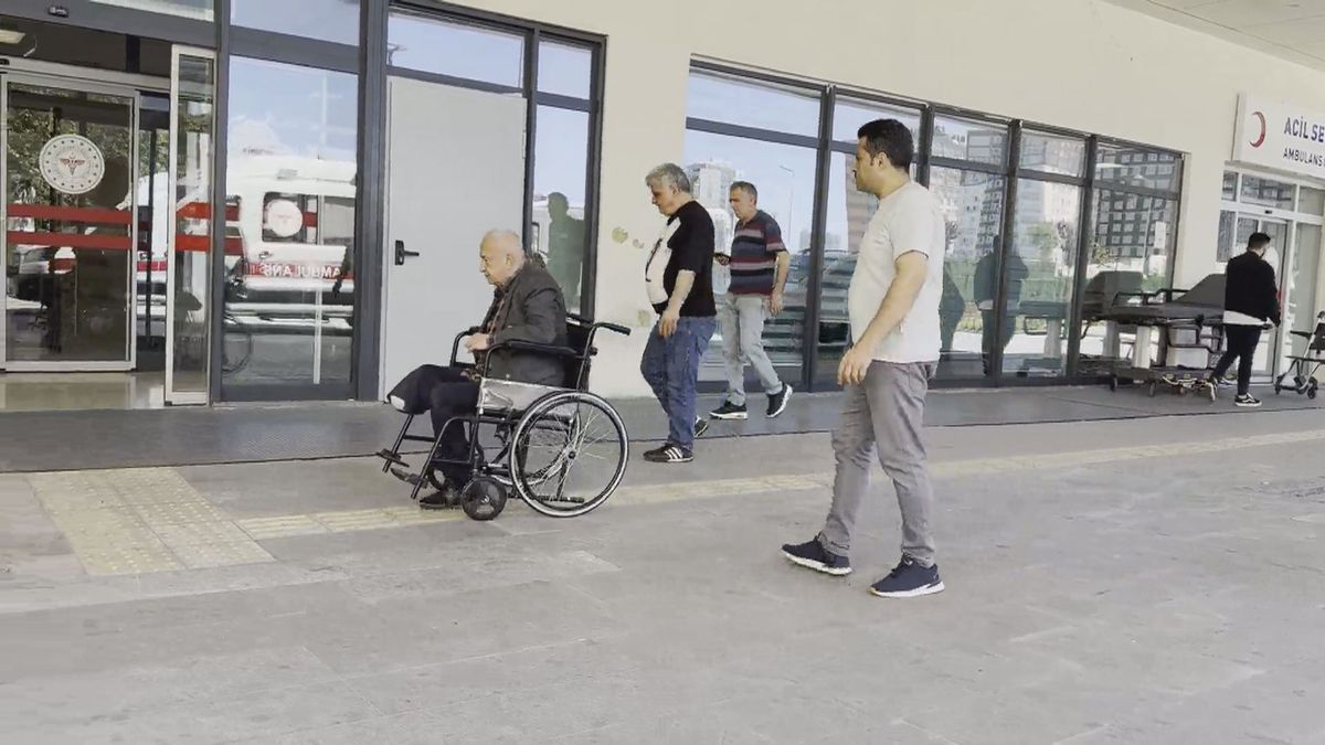 Esenyurt ve Kartal'da acemi kasaplar hastanelere başvurdu