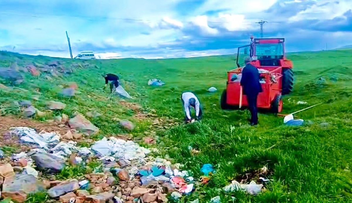 Köy Muhtarları Çevre Temizliği İçin Ortak Çalışma Yaptı