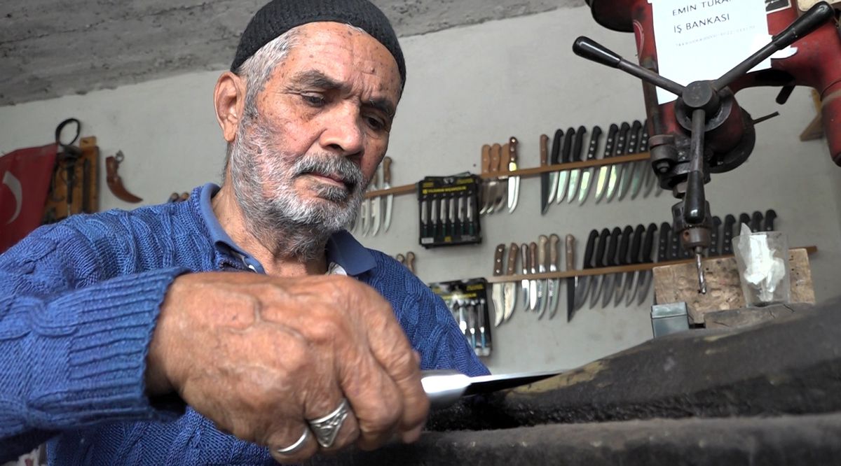 Osmaniye'nin 67 yıllık bıçak ustası