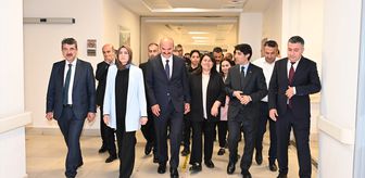 Vali Canalp ve Milletvekili Nasıroğlu, bayramda hastane ziyareti yaptı