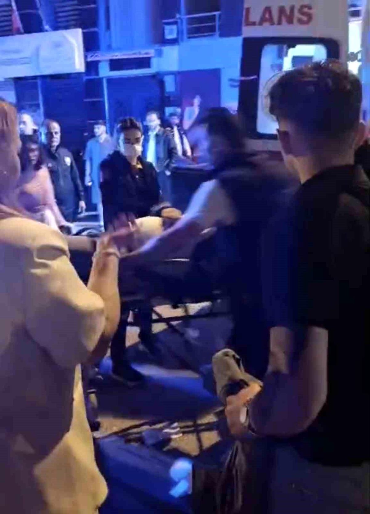 Bıçaklı kavgada genç adam ağır yaralandı, şüpheli aranıyor