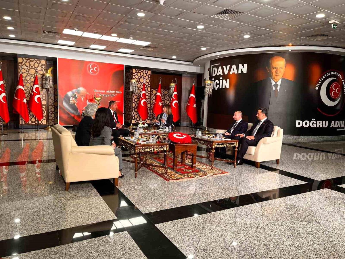 Demokratik Sol Parti'den MHP'ye bayram ziyareti