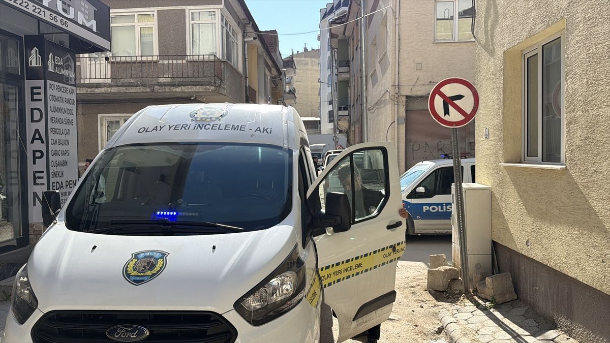 Eskişehir'de Bir Kişi Evinde Ölü Bulundu