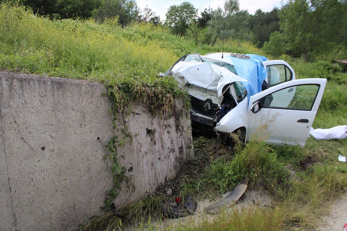 Kastamonu'da feci kaza: 3 ölü, 1 ağır yaralı
