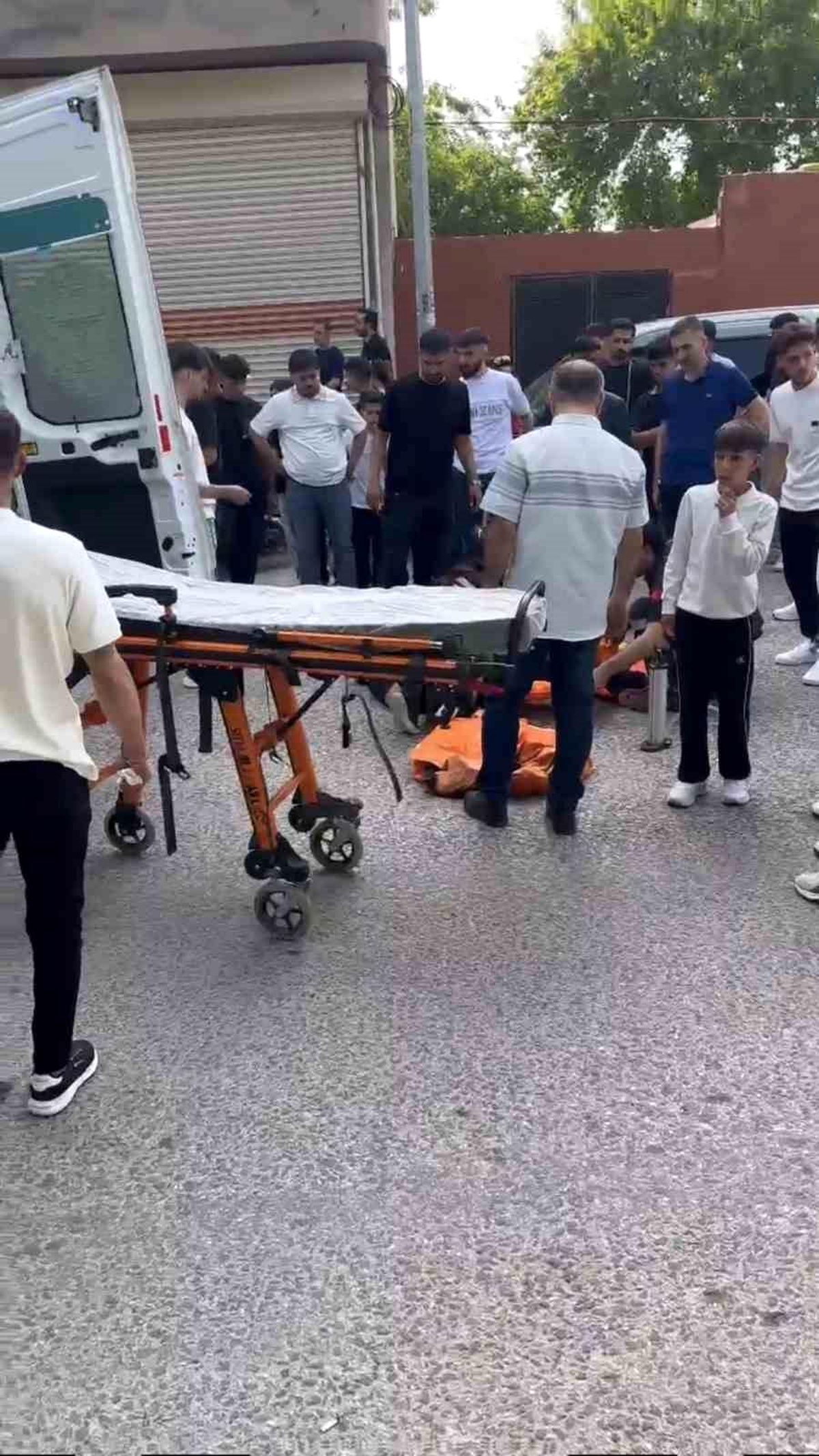 Mardin'de motosikletin çarptığı kız çocuğu yaralandı