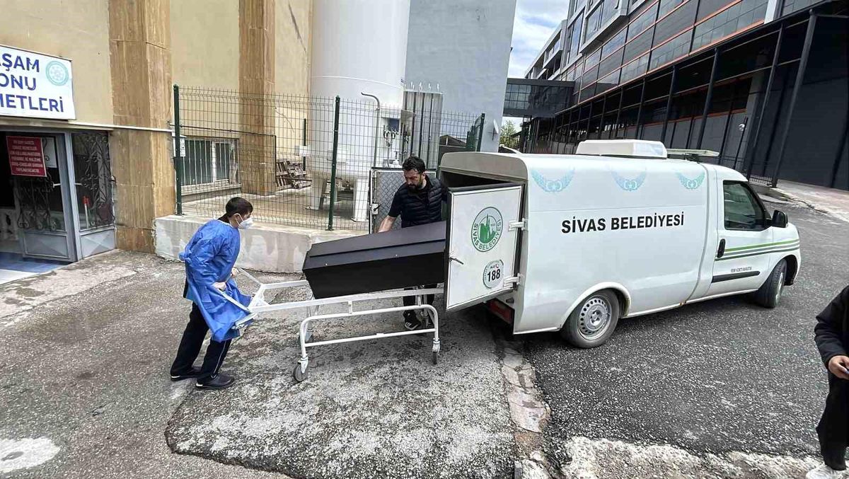 Sivas'ta KKKA virüsü nedeniyle 3. ölüm yaşandı
