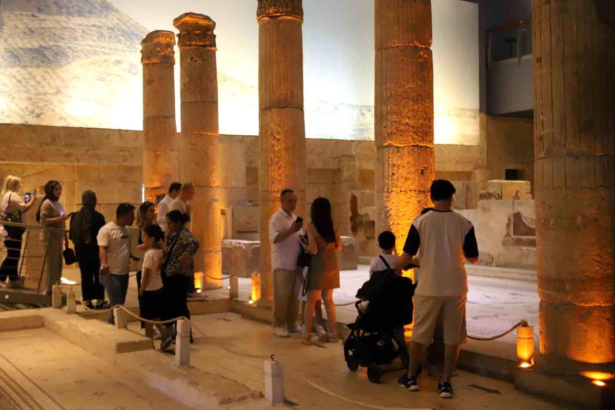 Zeugma Mozaik Müzesi bayramda ziyaretçi akınına uğradı