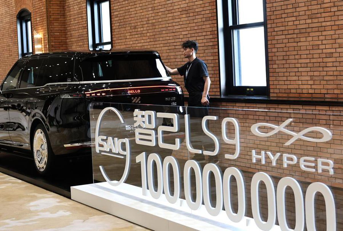 Albüm: Çinli Saıc Motor, 100 Milyonuncu Aracını Teslim Etti