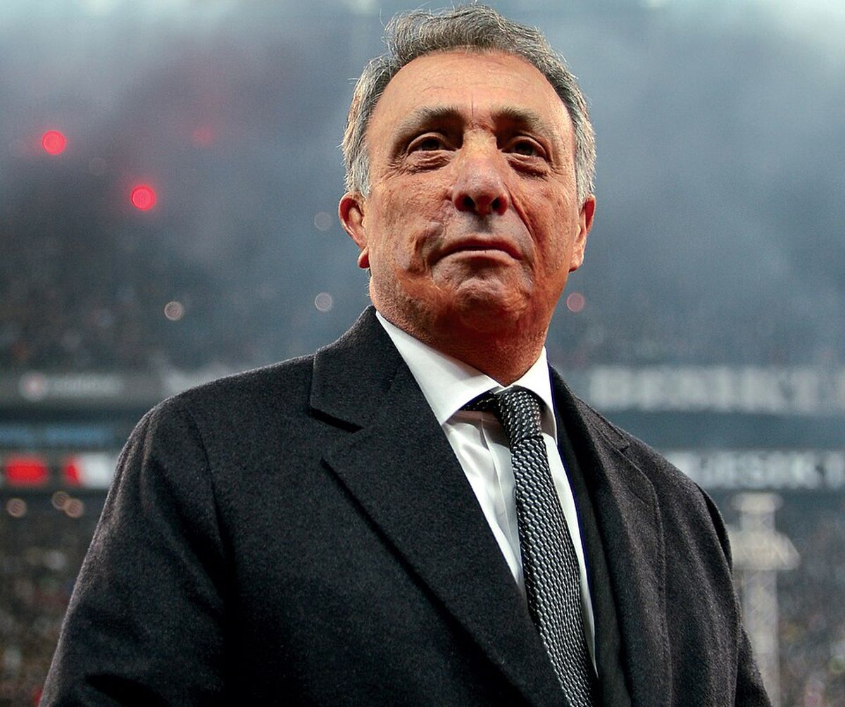 Altay'ın gözü Ahmet Nur Çebi'de