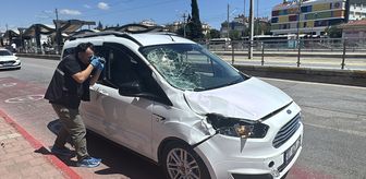 Antalya'da hafif ticari aracın çarptığı çocuk öldü