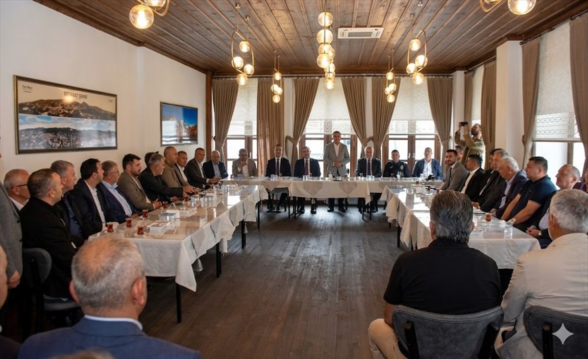 Boyabat'ta bayramlaşma programı düzenlendi