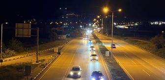 D-100 kara yolunun Çankırı kesiminde bayram dönüşü trafik yoğunluğu devam ediyor