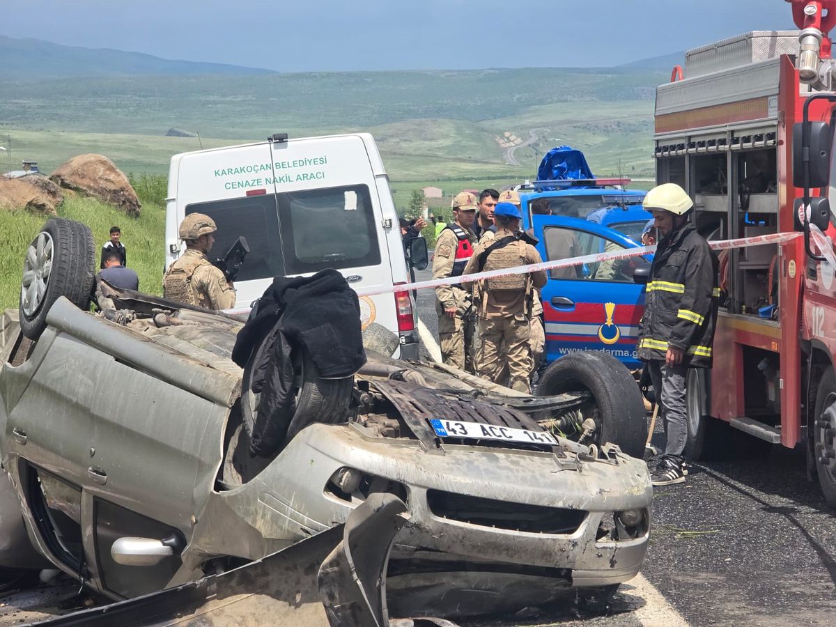 Elazığ'da takla atan otomobilin sürücüsü öldü, 3 yaralı