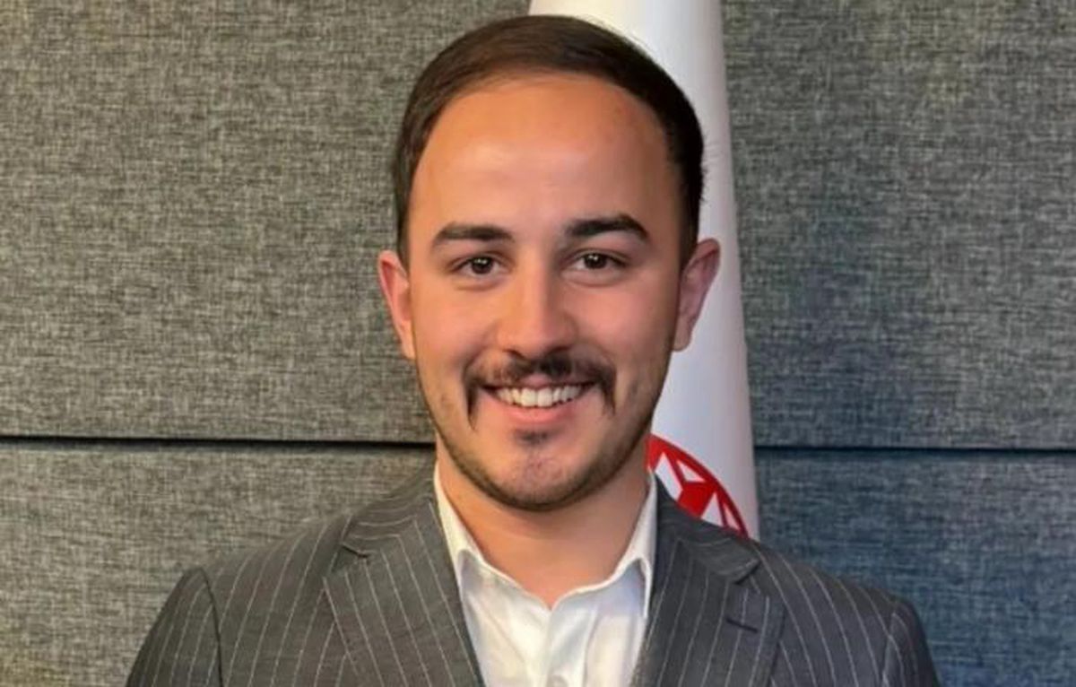 Furkan Devecioğlu kimdir, kendisini HSK özel kalemi olarak tanıtan Furkan Devecioğlu kimdir?